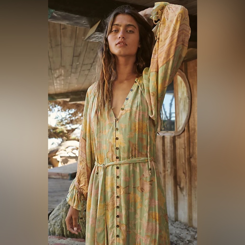 I Only Worn This Once And It Doesn’t Quite Fir Me… - image 2